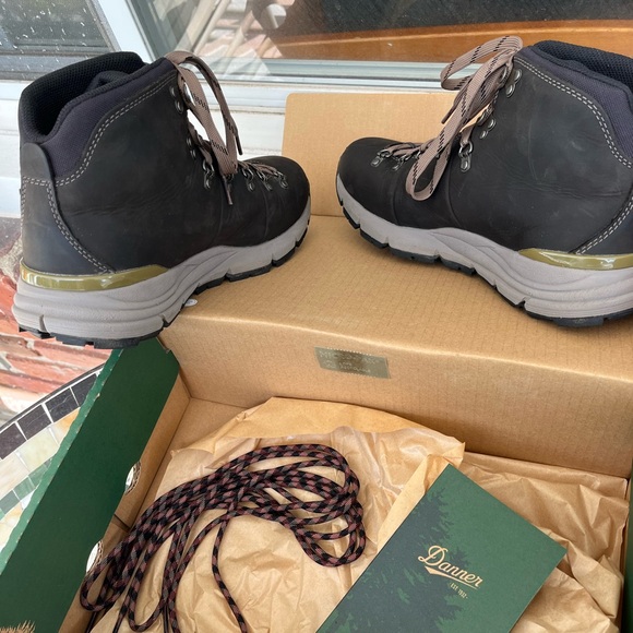 Danner Black and Brown Outdoor Boots - Picture 2 of 5